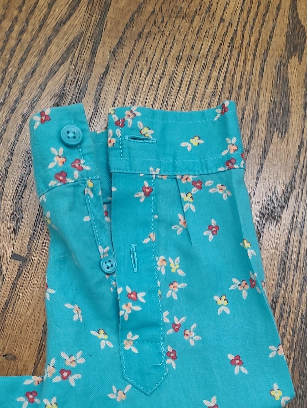 Talbots Turquoise Floral Pop-over Blouse Size SP - Picture 5 of 6